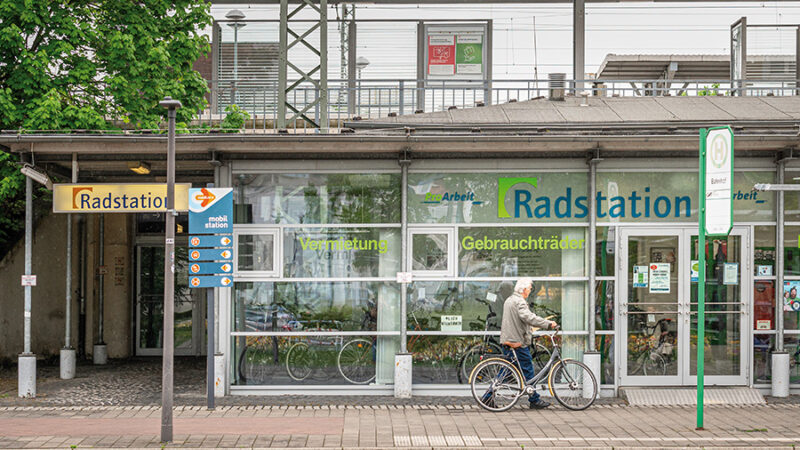 Aufsteigen, einsteigen, ankommen